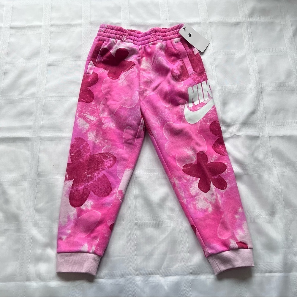 ***NWT***Nike Kids Pink Floral Joggers